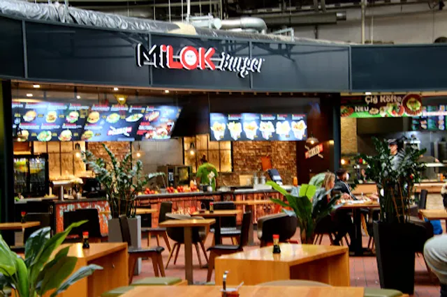 Milok Burger im Werkstadt Center