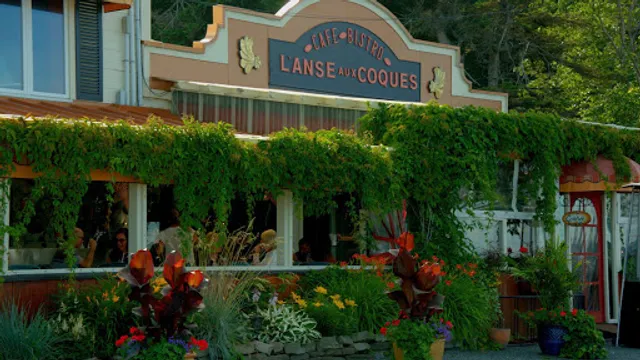 Café Bistro - l'Anse aux Coques