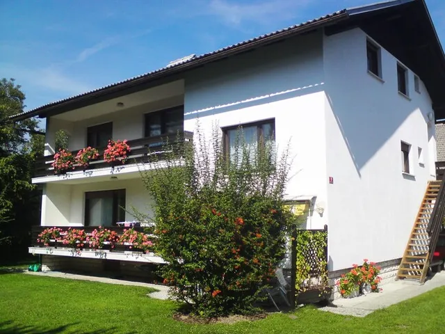 Marija Svetina - Sobodajalka