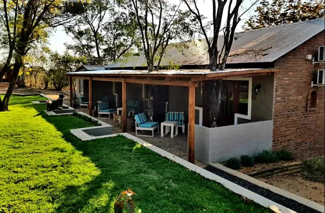 Rocky Hollow Guest Farm