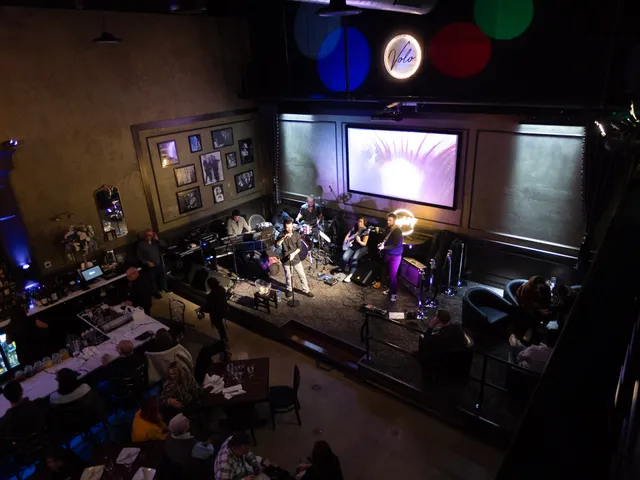 Volo Restaurant & Lounge