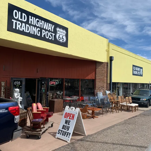 Old Highway Trading Post