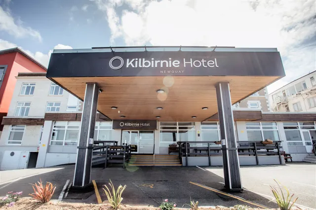 Kilbirnie Hotel