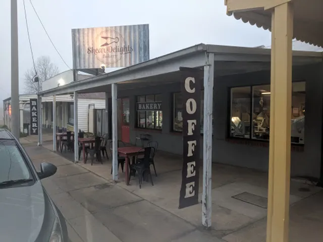 Shear Delights Bakery