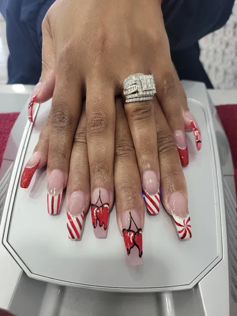 Vicki's Nails