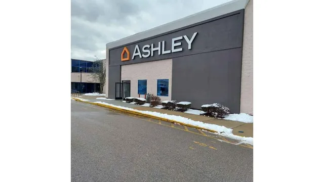 Ashley Store