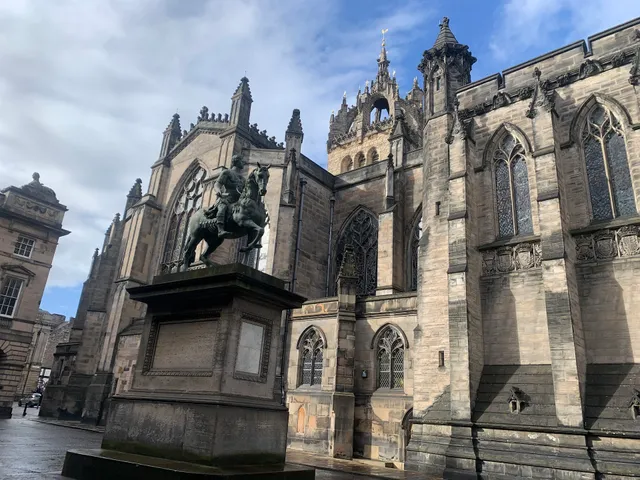 Bobby's FREE Walking Tours Edinburgh