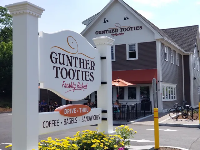 Gunther Tooties