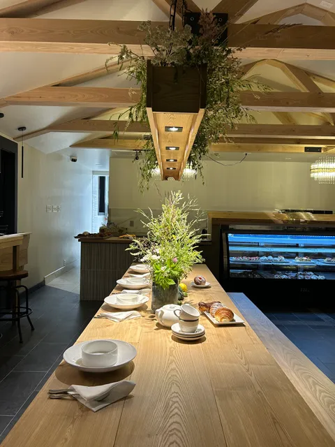 Bake of the Woods Bakery