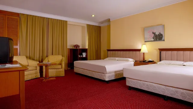 Grand Pacific Hotel PWTC