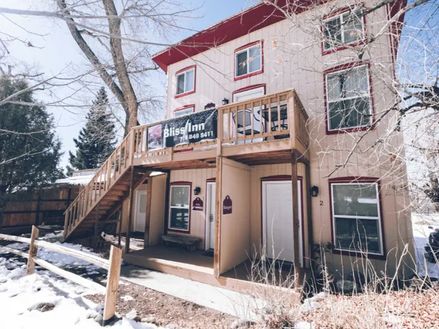 The Bliss ~ Hotel, Inn & Restaurant