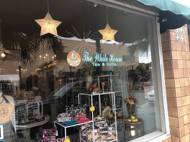 The White Heron Tea & Gifts