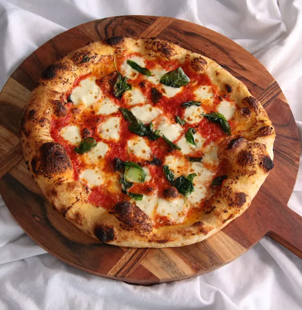 Little Naples Pizzeria