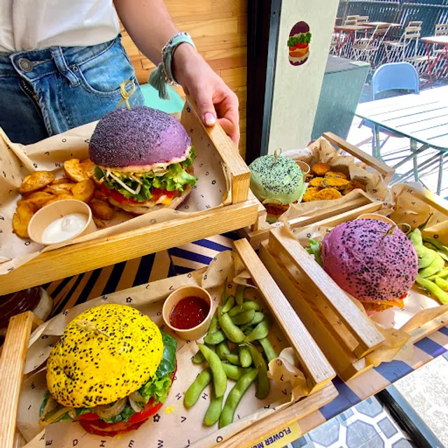 Flower Burger