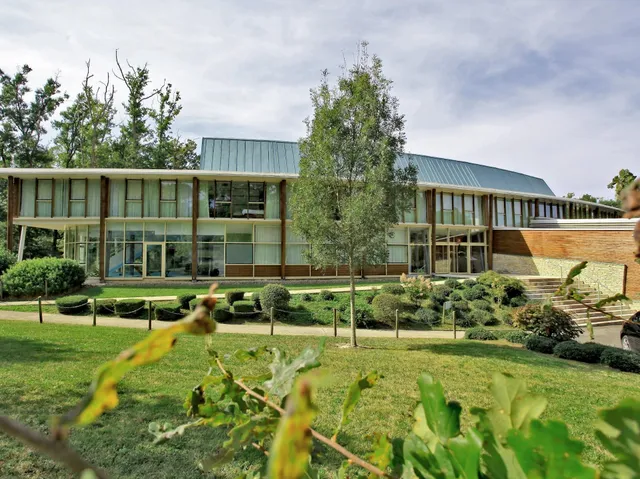 HOTEL RESTAURANT DES LACS D'HALCO - 40700