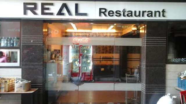 Real Restaurant