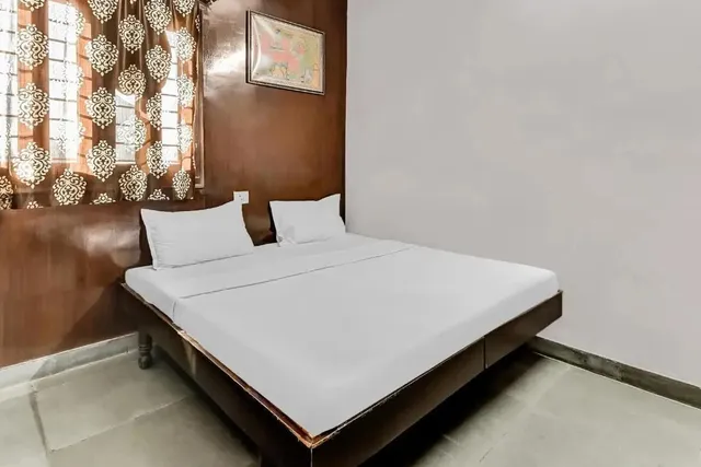 SPOT ON Unique Residency