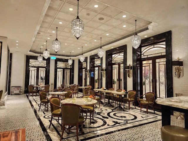 The Ritz-Carlton Cafe