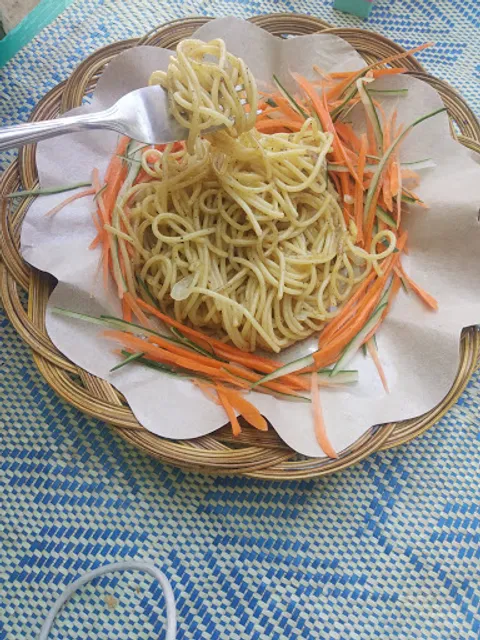 Ice Jeruk Peras & Salad Buah