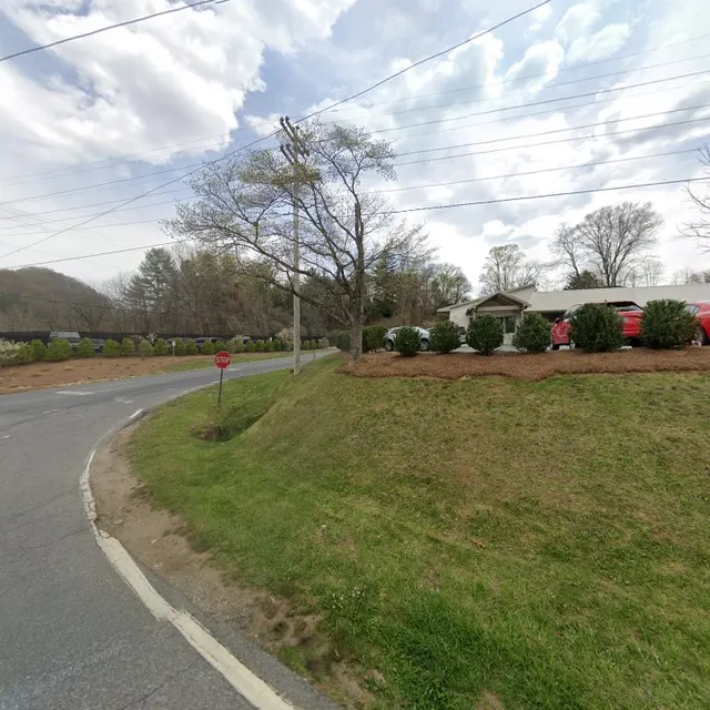 Dark Cove Pottery & Farm