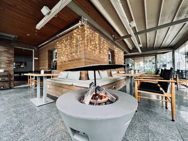 Dizzy Coffee - Bar & Food