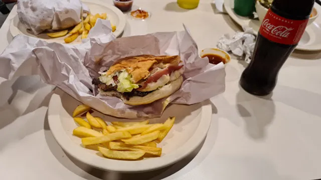 Teo Burger Sucursal Chulavista