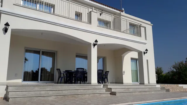 Hector Beach Villa