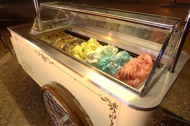 Wafflemaniac Crepemaniac