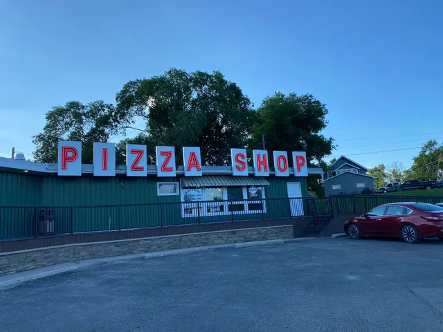 Pizza Shop