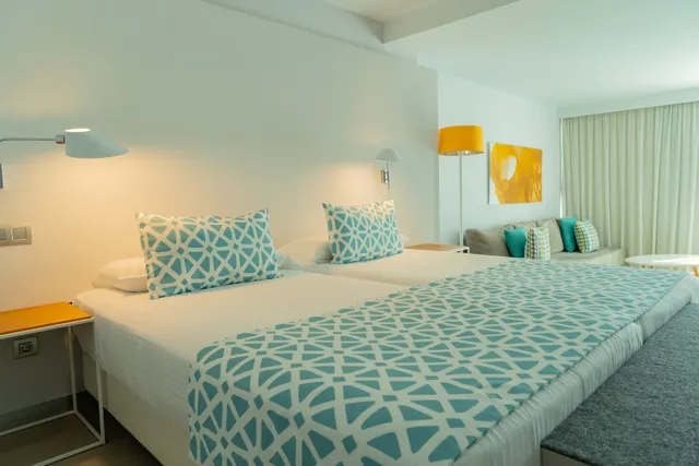 Santa Mónica Suites Hotel