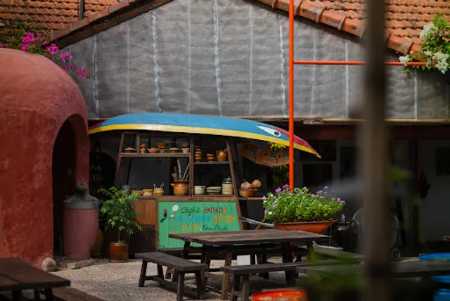 Mặn Mòi, Thảo Điền - 32 Đường 11, Quận 2