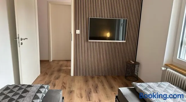 Studio cosy au centre de Couvet