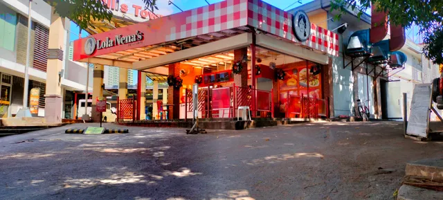 Greenhills Town Center