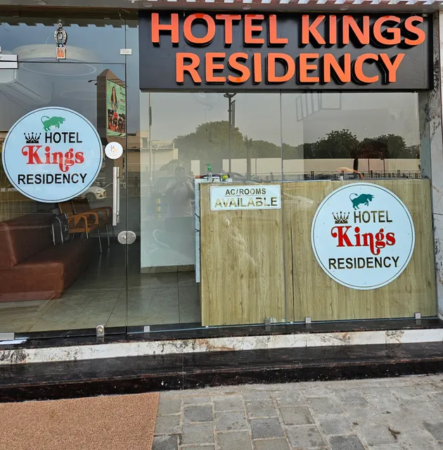 Hotel Kings Residency