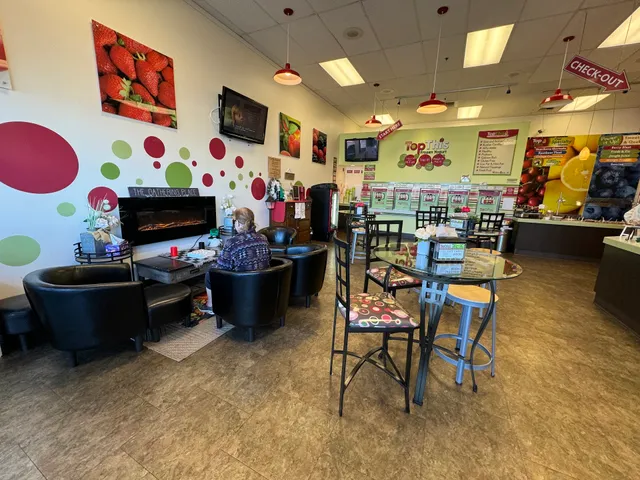 Top This Frozen Yogurt & Treats