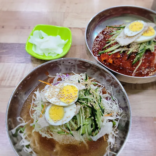 Dongrae Milmyeon direct management store