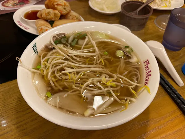 Pho Mons