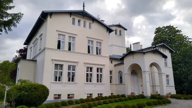 AGROTURYSTYKA"Pałac w Janowie"