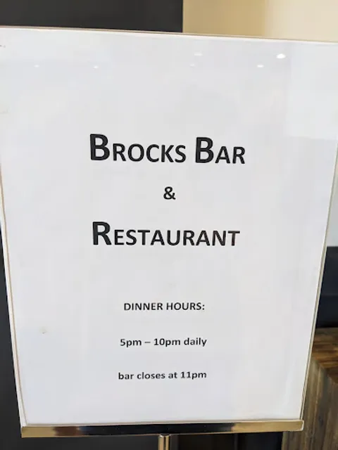 Brock's Restaurant & Bar - DoubleTree Gilbert