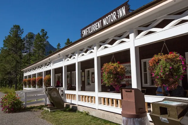 Swiftcurrent Motor Inn