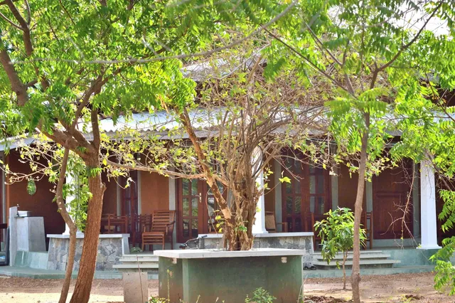 Pelican View Cottages