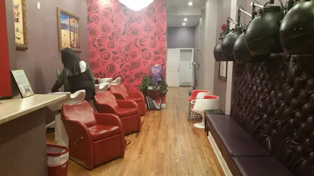 Admirations Hair It Iz