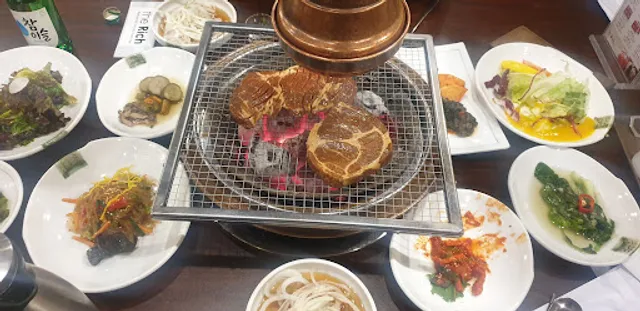Hun Jang Gol Korean BBQ