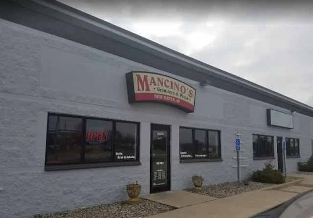 Mancino's Grinders & Pizza