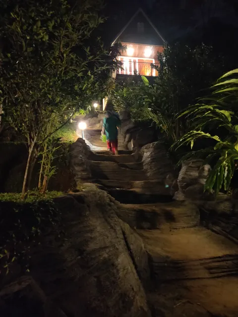 OYO Home 26751 Munnar Falcuns Inn