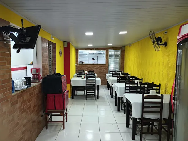 Pizzaria La Famiglia