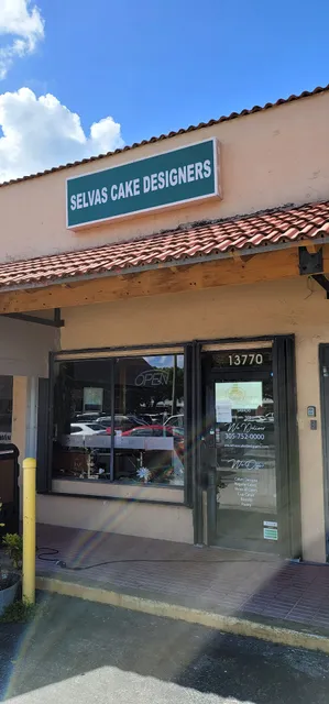 Selva's Cake Designers