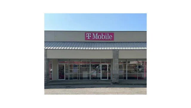 T-Mobile Authorized Retailer