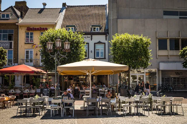 LUNA Eten &amp; Drinken Sittard