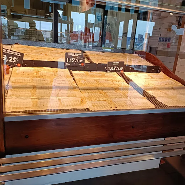 Marie Blachère SORGUES STE ANNE